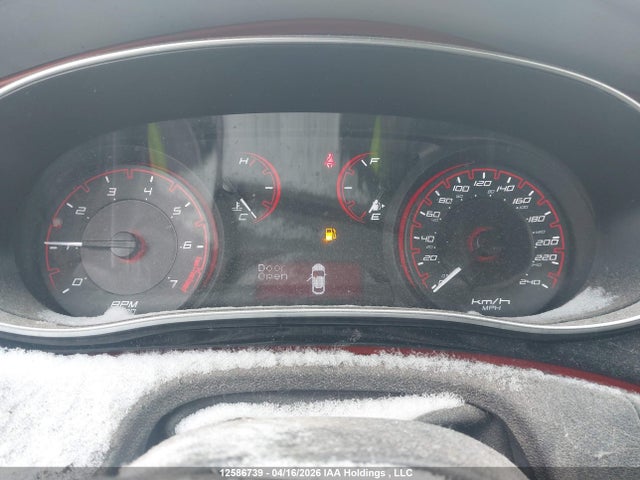 12586739 :رقم المزاد ، 1C3CDFBB3ED910118 vin ، 2014 Dodge Dart Sxt مزاد بيع