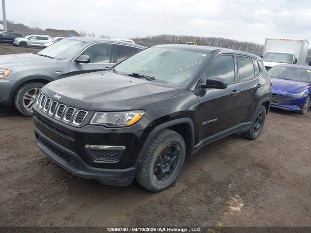 12586740 :رقم المزاد ، 3C4NJCABXHT597905 vin ، 2017 Jeep Compass مزاد بيع