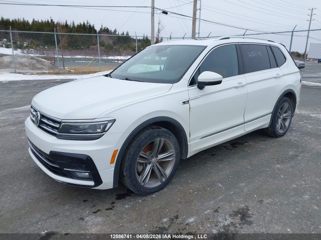 3VV4B7AX0JM201297 Volkswagen Tiguan Highline