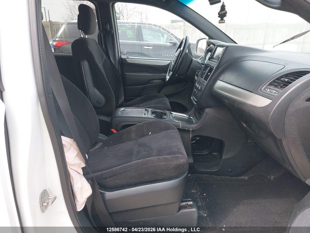 12586742 :رقم المزاد ، 2C4RDGBG4ER476022 vin ، 2014 Dodge Grand Caravan Se مزاد بيع