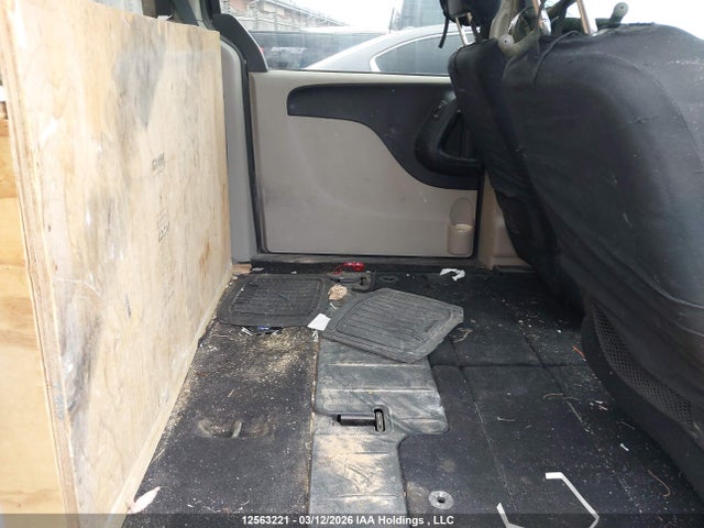12563221 :رقم المزاد ، 2C4RDGBGXGR200897 vin ، 2016 Dodge Grand Caravan Se/sxt مزاد بيع