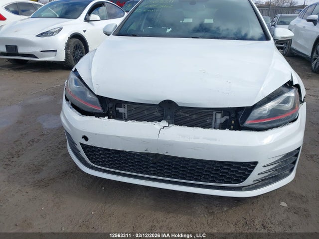 3VW4T7AUXFM085662 Volkswagen Golf GTI