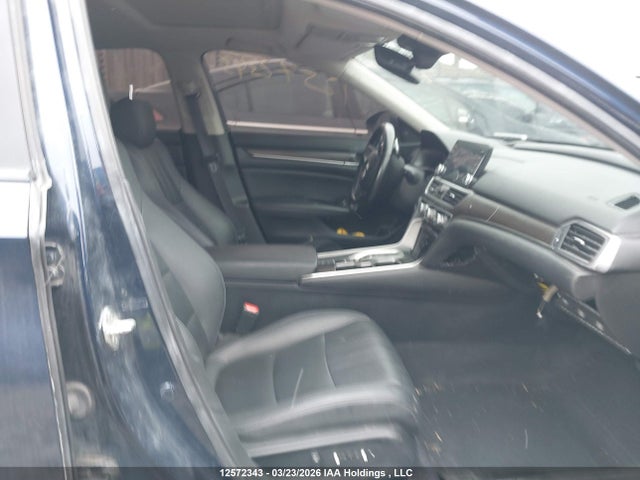 1HGCV3F97KA800217 Honda Accord Hybrid Touring