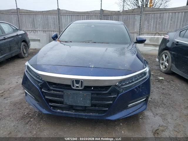 1HGCV3F97KA800217 Honda Accord Hybrid Touring
