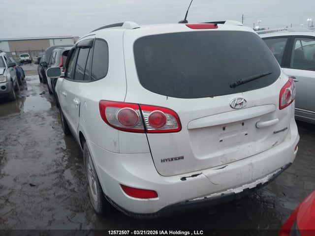 Продажа на аукционе авто 2010 Hyundai Santa Fe Gl 2.4, vin: 5NMSG3AB7AH388979, номер лота: 12572507