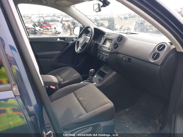 WVGJV7AXXGW535477 Volkswagen Tiguan Comfortline/highline/special Edition