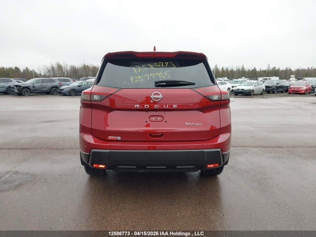 JN8BT3BB7RW183878 Nissan Rogue Sv Moonroof