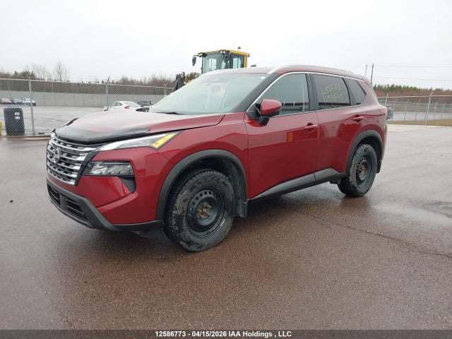 JN8BT3BB7RW183878 Nissan Rogue Sv Moonroof