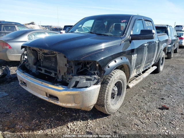 12586790 :رقم المزاد ، 1C6RR7LT7HS652942 vin ، 2017 Ram 1500 Slt مزاد بيع