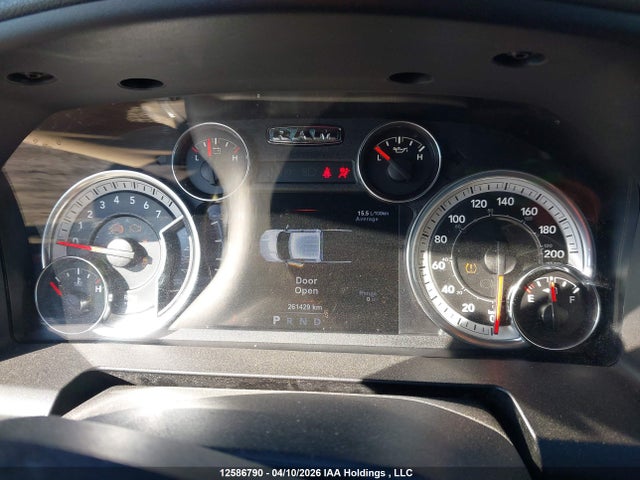 12586790 :رقم المزاد ، 1C6RR7LT7HS652942 vin ، 2017 Ram 1500 Slt مزاد بيع