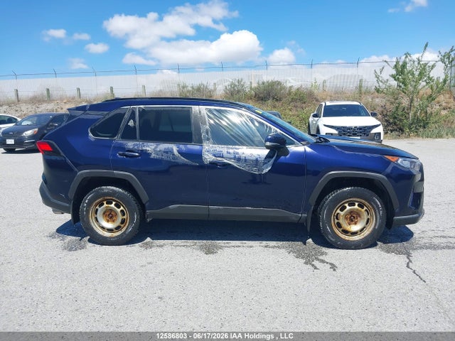 12586803 :رقم المزاد ، 2T3R1RFV6LC118194 vin ، 2020 Toyota Rav4 Xle/xle Premium مزاد بيع