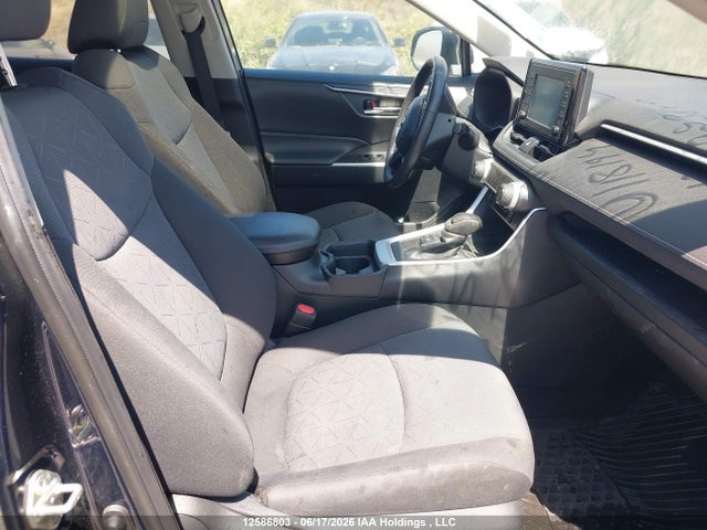 12586803 :رقم المزاد ، 2T3R1RFV6LC118194 vin ، 2020 Toyota Rav4 Xle/xle Premium مزاد بيع