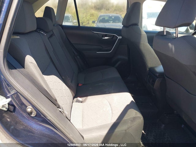 12586803 :رقم المزاد ، 2T3R1RFV6LC118194 vin ، 2020 Toyota Rav4 Xle/xle Premium مزاد بيع