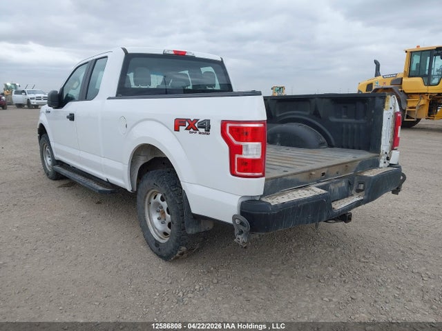 12586808 :رقم المزاد ، 1FTFX1E5XJKC74554 vin ، 2018 Ford F150 Super Cab مزاد بيع