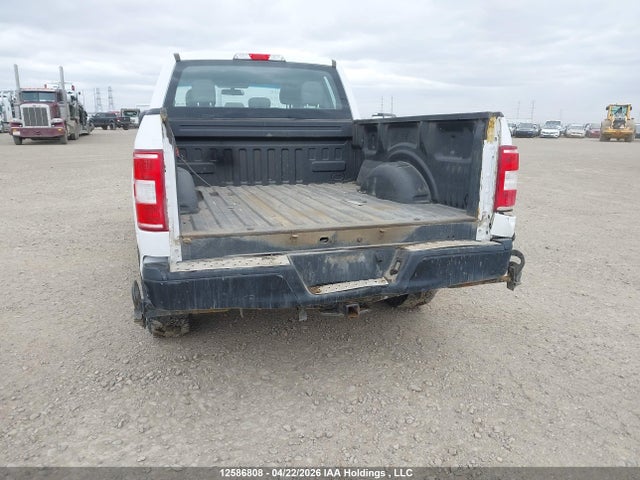 12586808 :رقم المزاد ، 1FTFX1E5XJKC74554 vin ، 2018 Ford F150 Super Cab مزاد بيع