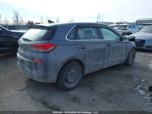 KMHH35LE8JU038404 Hyundai Elantra Gt Gls