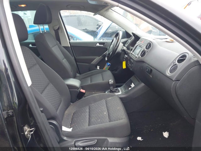 12586826 :رقم المزاد ، WVGBV7AX4AW513065 vin ، 2010 Volkswagen Tiguan 2.0 Tsi Comfortline/2.0 Tsi Highline/2.0 Tsi Trendline مزاد بيع