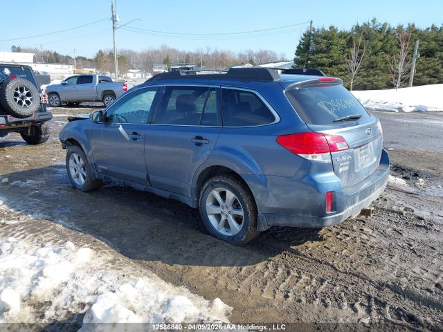 4S4BRGBCXE3254850 Subaru Outback 2.5i Premium