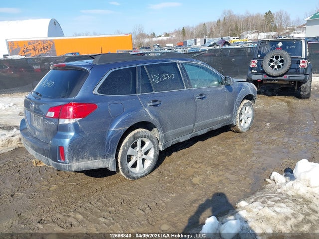 4S4BRGBCXE3254850 Subaru Outback 2.5i Premium