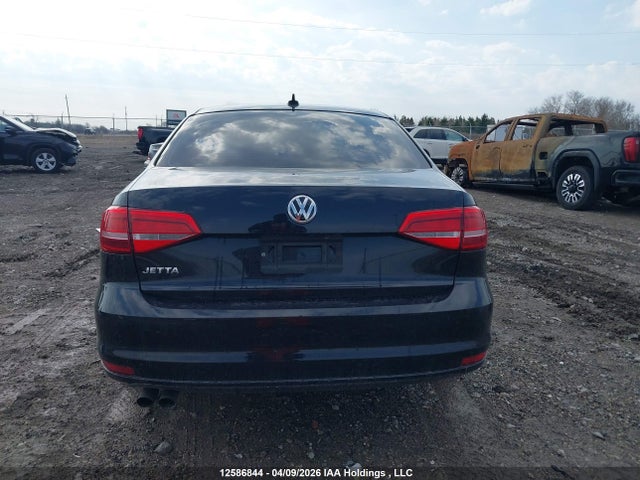3VW2K7AJ9FM247684 Volkswagen Jetta 2.0l Trendline/2.0l Trendline+