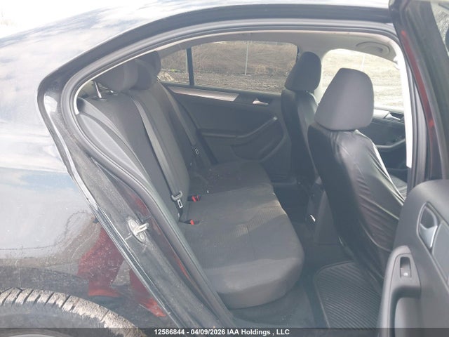 3VW2K7AJ9FM247684 Volkswagen Jetta 2.0l Trendline/2.0l Trendline+