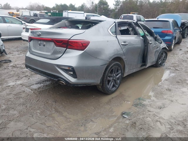 3KPF54AD9ME335470 KIA Forte Ex/ex Premium/ex+