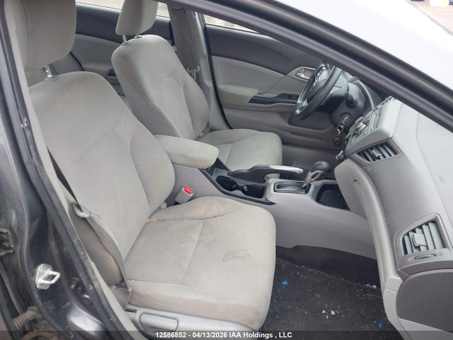 12586852 :رقم المزاد ، 2HGFB2F46CH041633 vin ، 2012 Honda Civic Lx مزاد بيع