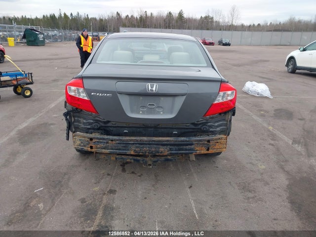 12586852 :رقم المزاد ، 2HGFB2F46CH041633 vin ، 2012 Honda Civic Lx مزاد بيع