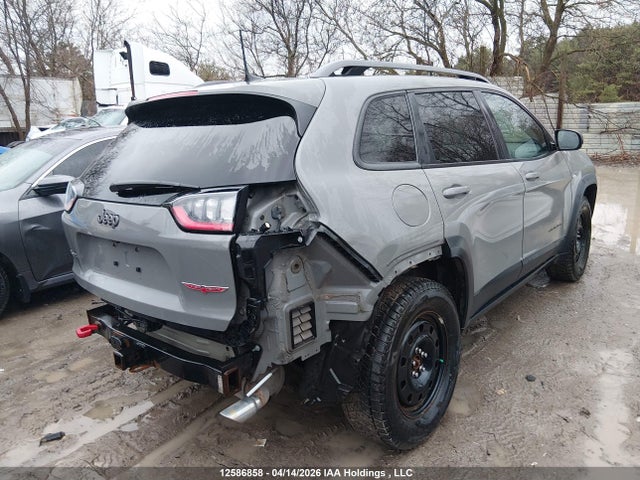 1C4PJMBX0KD360989 Jeep Cherokee Trailhawk