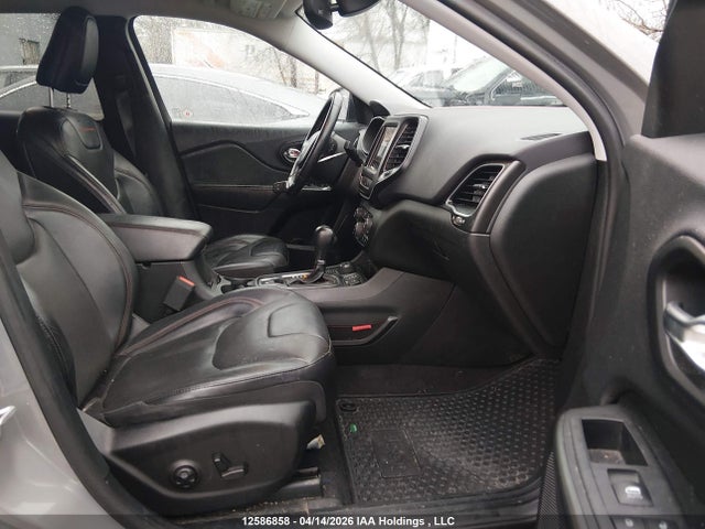 1C4PJMBX0KD360989 Jeep Cherokee Trailhawk