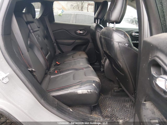 1C4PJMBX0KD360989 Jeep Cherokee Trailhawk