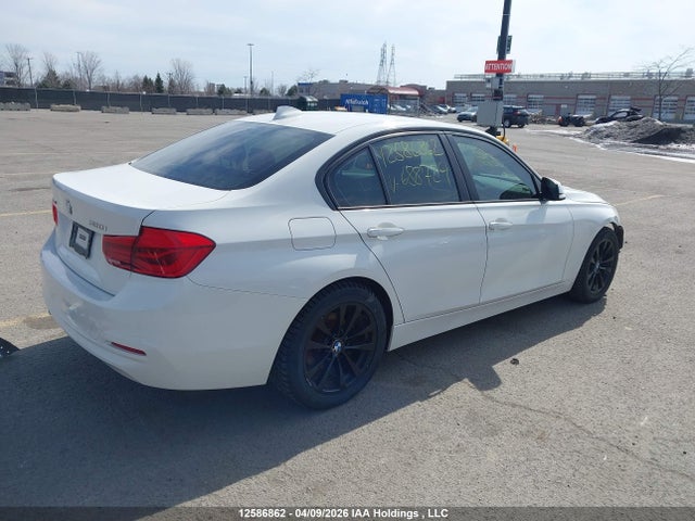 BMW 320i Xdrive 2016 WBA8A3C5XGK688724 Image 4