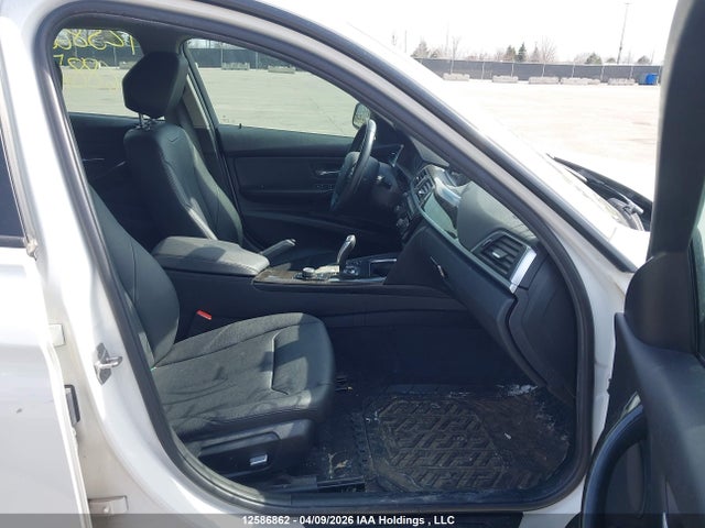 BMW 320i Xdrive 2016 WBA8A3C5XGK688724 Image 5