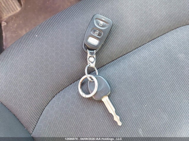 KMHD84LF7JU668949 Hyundai ELANTRA GL