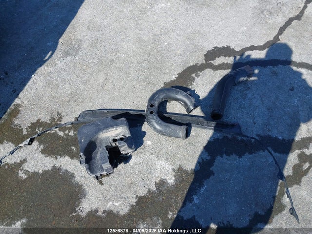 KMHD84LF7JU668949 Hyundai ELANTRA GL