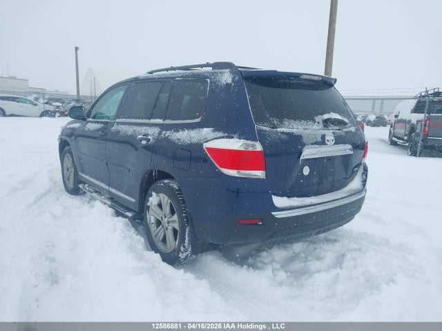 2012 Toyota Highlander Se მანქანა იყიდება აუქციონზე, vin: 5TDBK3EH6CS106649, აუქციონის ნომერი: 12586881