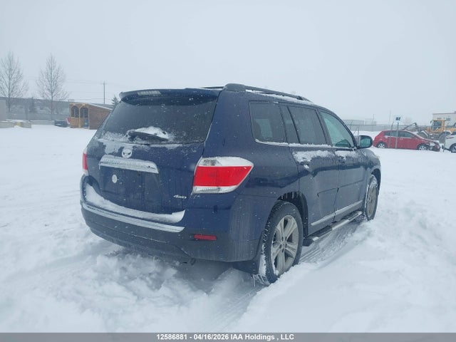 2012 Toyota Highlander Se მანქანა იყიდება აუქციონზე, vin: 5TDBK3EH6CS106649, აუქციონის ნომერი: 12586881