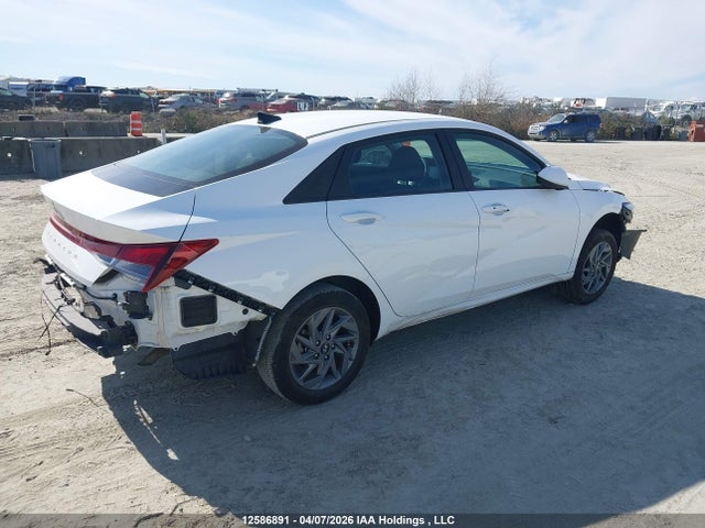 KMHLM4DG6SU906001 Hyundai Elantra Preferred