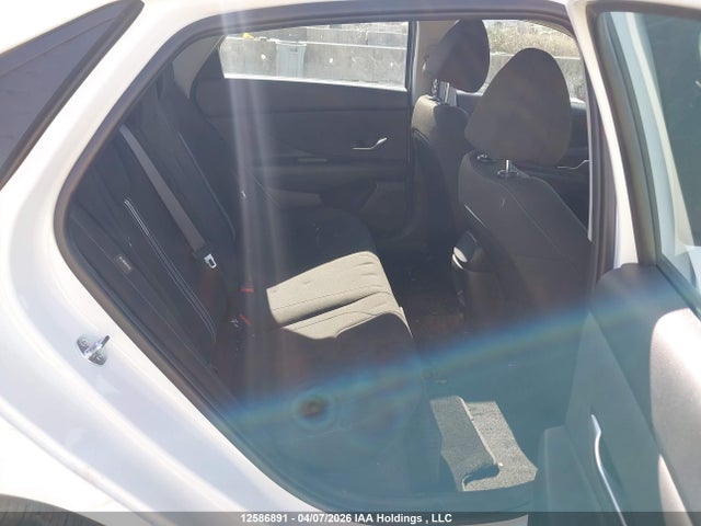 KMHLM4DG6SU906001 Hyundai Elantra Preferred