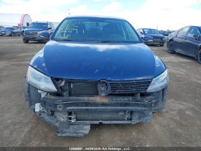3VW2K7AJ7EM256074 Volkswagen Jetta 2.0l Trendline+