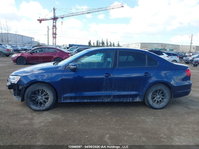 3VW2K7AJ7EM256074 Volkswagen Jetta 2.0l Trendline+