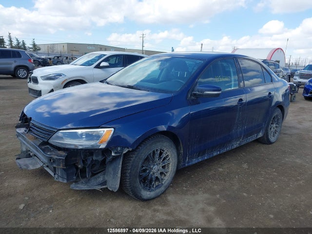 3VW2K7AJ7EM256074 Volkswagen Jetta 2.0l Trendline+