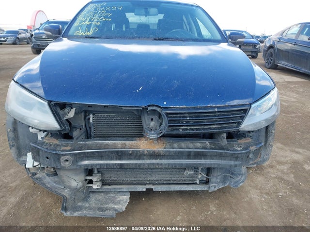 3VW2K7AJ7EM256074 Volkswagen Jetta 2.0l Trendline+