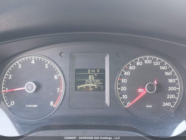 3VW2K7AJ7EM256074 Volkswagen Jetta 2.0l Trendline+