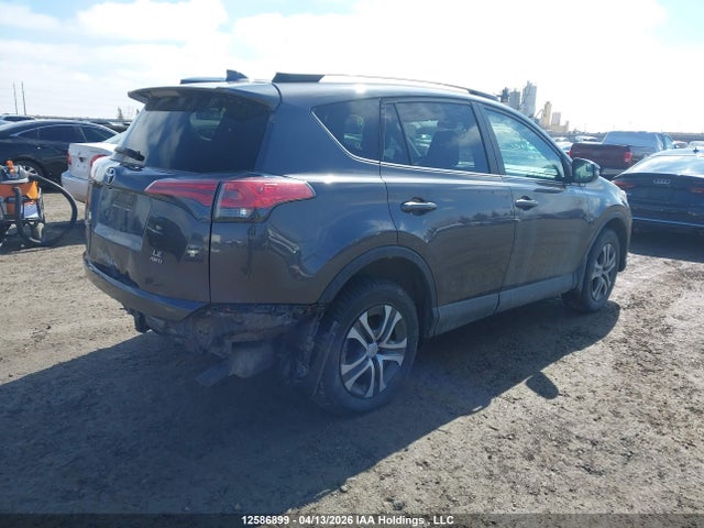 12586899 :رقم المزاد ، 2T3BFREV4GW472921 vin ، 2016 Toyota Rav4 Le مزاد بيع