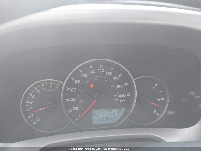 12586899 :رقم المزاد ، 2T3BFREV4GW472921 vin ، 2016 Toyota Rav4 Le مزاد بيع
