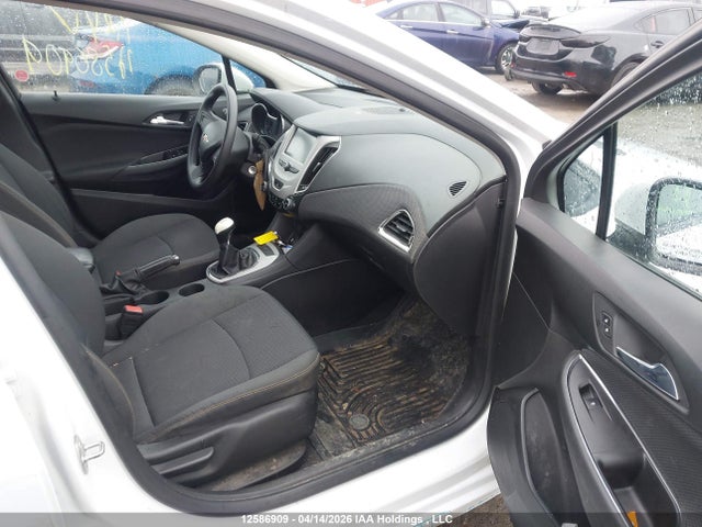 1G1BA5SM9H7141048 Chevrolet Cruze L