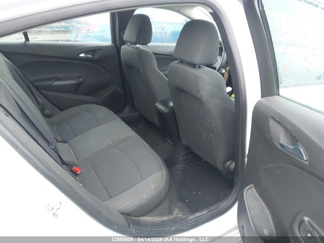 1G1BA5SM9H7141048 Chevrolet Cruze L