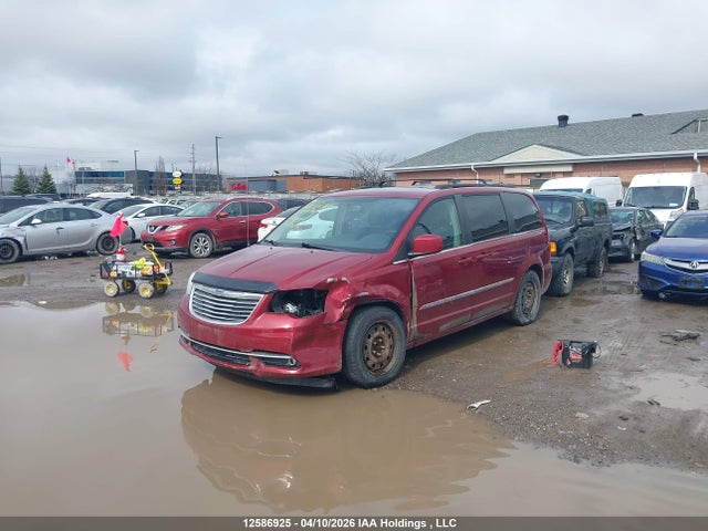 2011 Chrysler Town & Country Touring მანქანა იყიდება აუქციონზე, vin: 2A4RR5DG7BR679799, აუქციონის ნომერი: 12586925