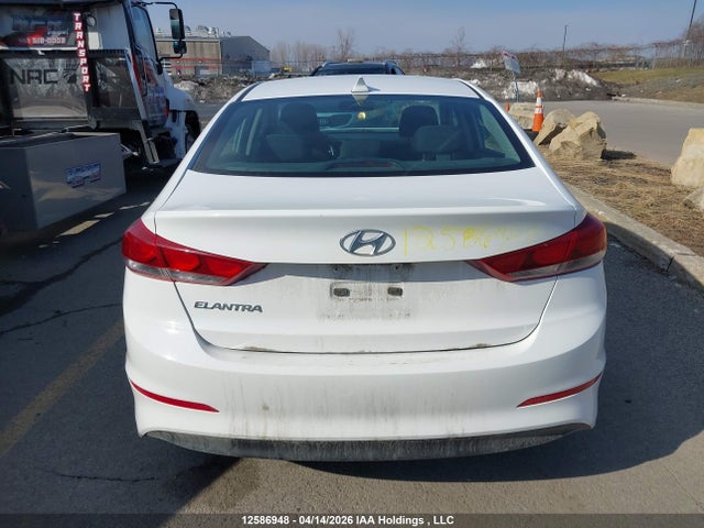 KMHD84LF9HU130893 Hyundai Elantra Gls